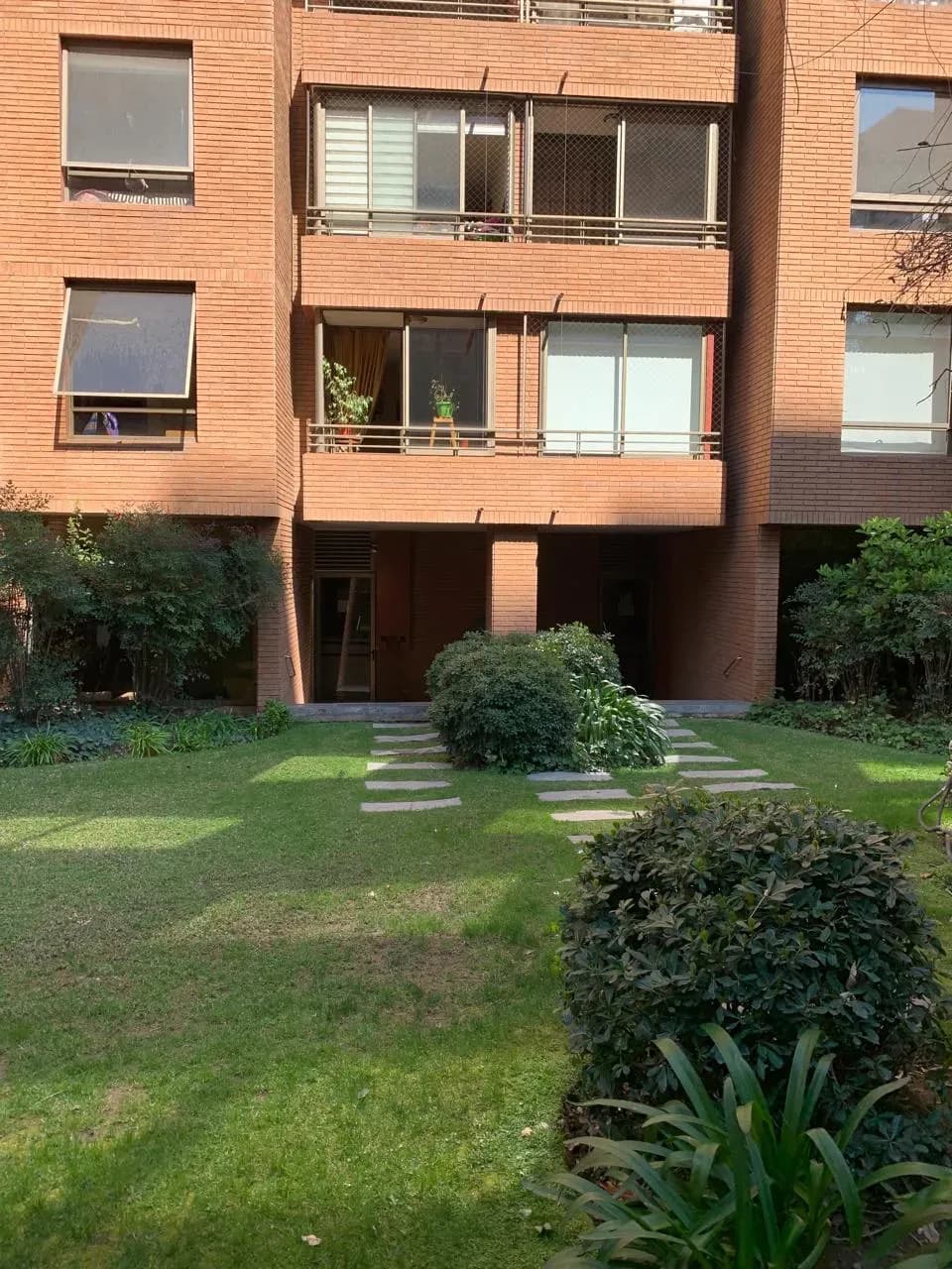 Hermoso Departamento en Calle Noruega